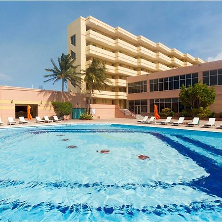 Ramada By Wyndham Princess Belize City Kültér fotó