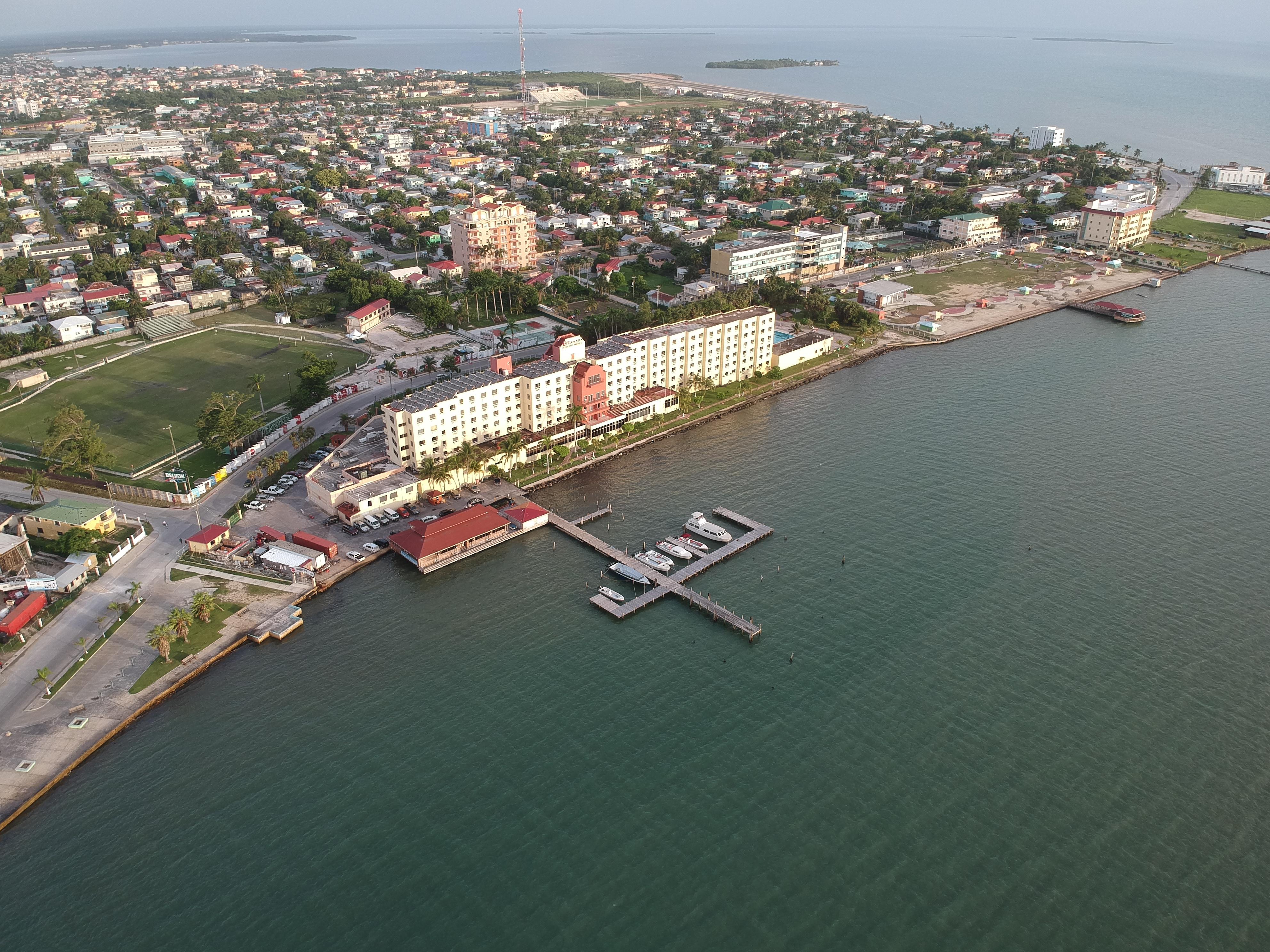 Ramada By Wyndham Princess Belize City Kültér fotó