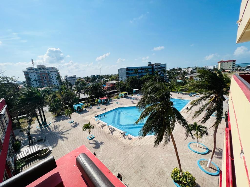 Ramada By Wyndham Princess Belize City Kültér fotó