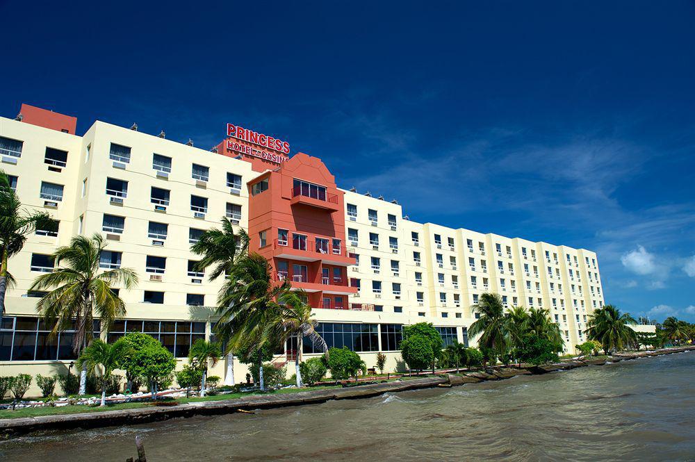 Ramada By Wyndham Princess Belize City Kültér fotó